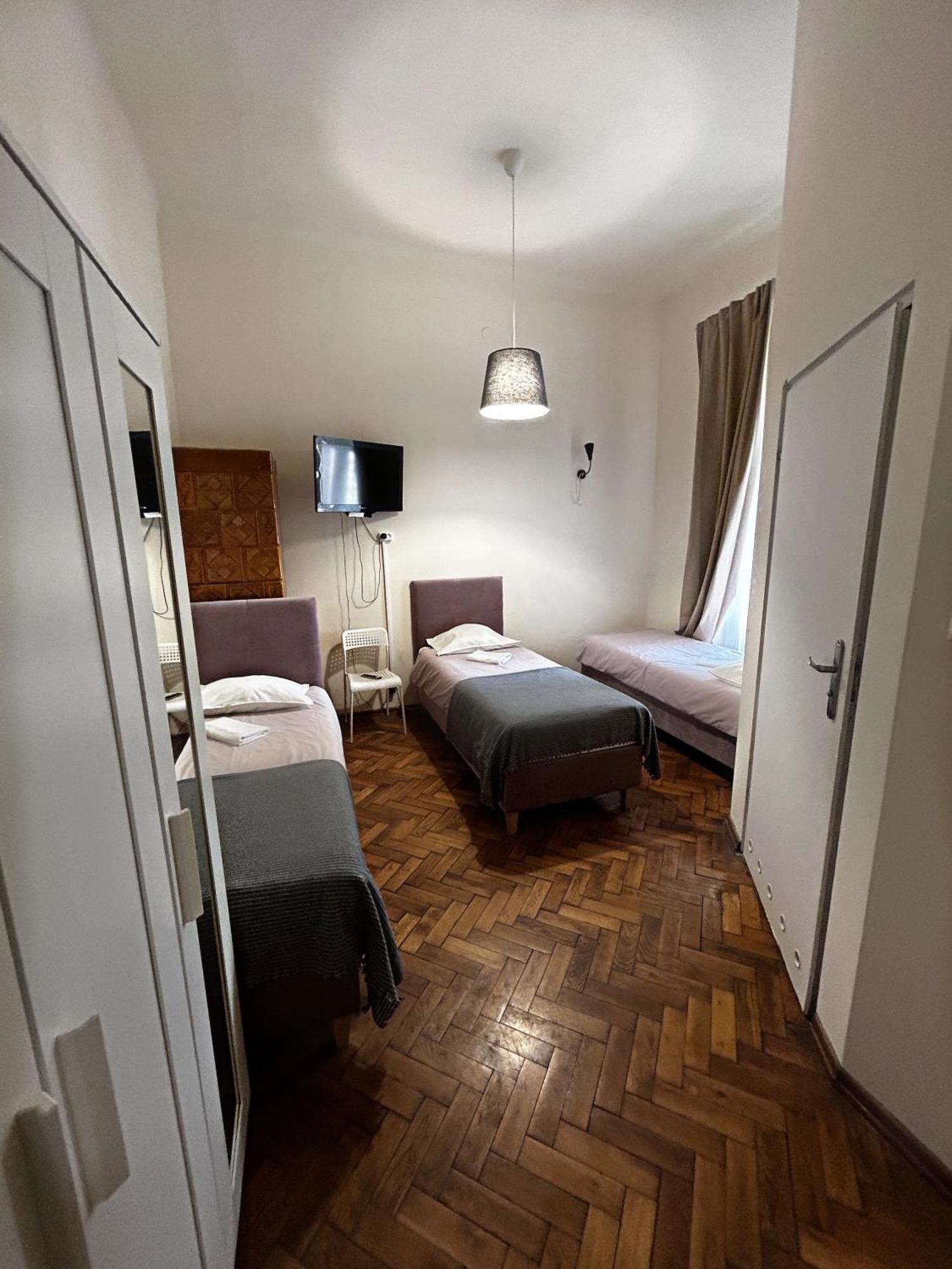 Harmony Aparthotel Cracóvia Exterior foto